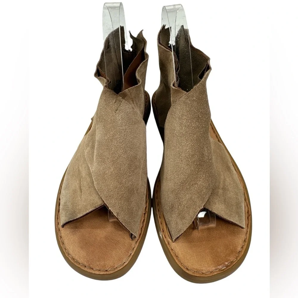 Born Iwa Taupe Suede Sandal *FLAWED